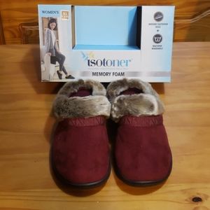 Women's Isotoner Slippers. Memory Foam. Red